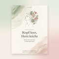 Cover des Kalmira Workbooks "Kopf leer, Herz leicht" in Salbeigrün und Altrosa